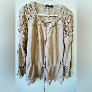 I Too Women's Lace Detail Top - Tan L